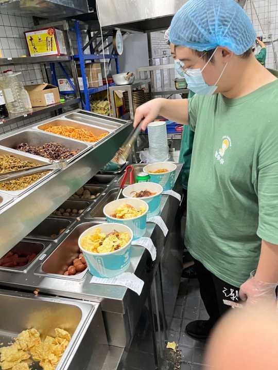 知名螺螄粉連鎖品牌朱小小螺螄粉加盟費是多少