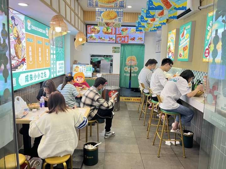 小本餐飲加盟項目為什么受歡迎？加盟風險高不高？