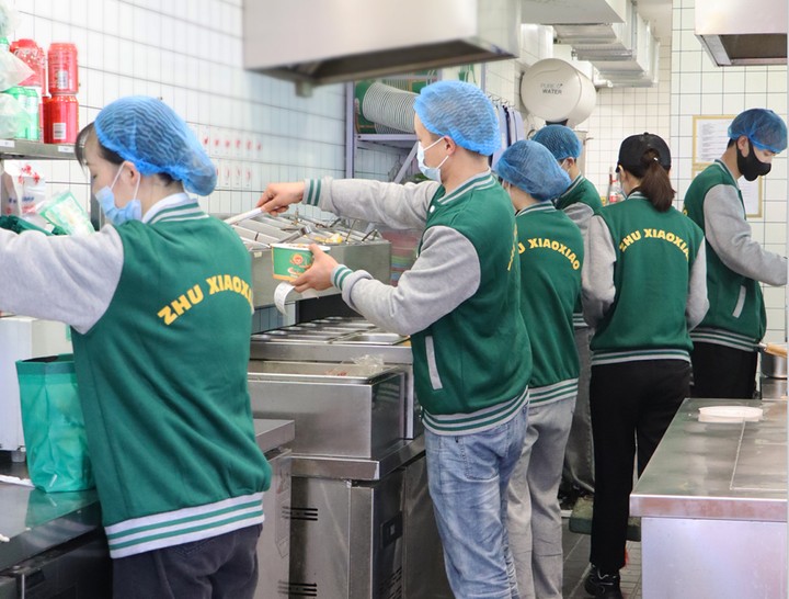 朱小小螺螄粉品牌優勢和加盟優勢分別是什么？