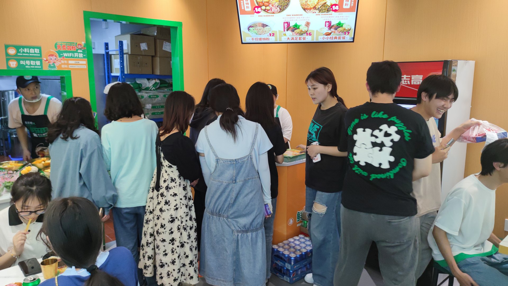 選擇螺螄粉加盟的好處是什么？前景怎么樣？