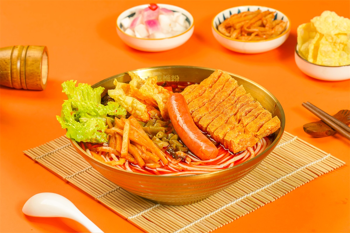 螺螄粉加盟什么品牌比較好？朱小小螺螄粉為加盟商提供高效扶持